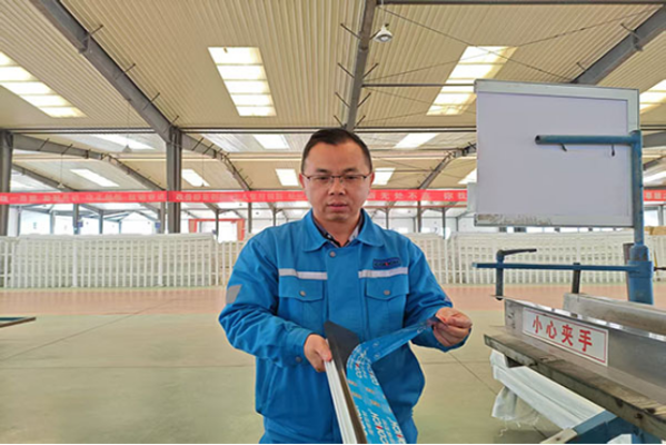 匠心筑夢，砥礪前行—— 記股份公司年度先進工作者黃文生208